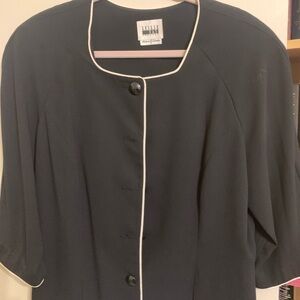 Leslie Fay Black Top with White Piping